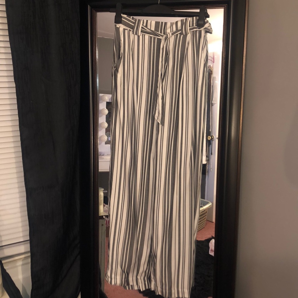 Wide cut pants